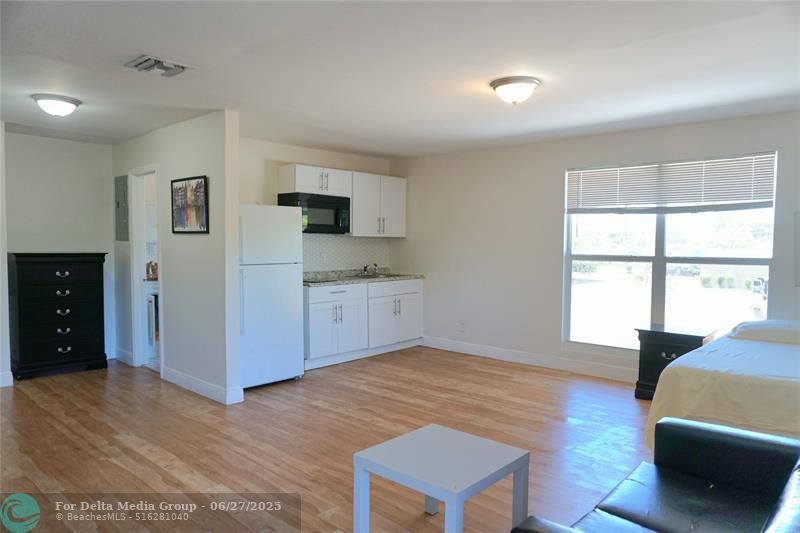 808 NW 19 St, Fort Lauderdale, FL 33311 Photo