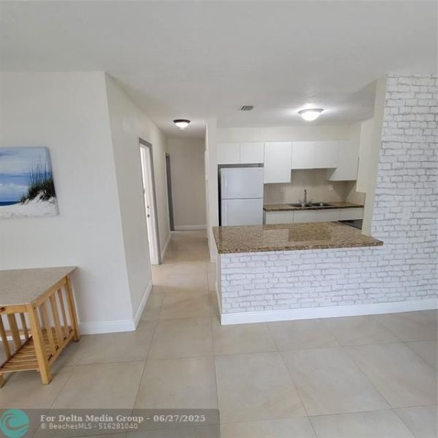 808 NW 19 St, Fort Lauderdale, FL 33311 Photo