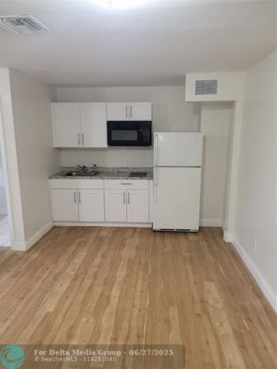 808 NW 19 St, Fort Lauderdale, FL 33311 Photo