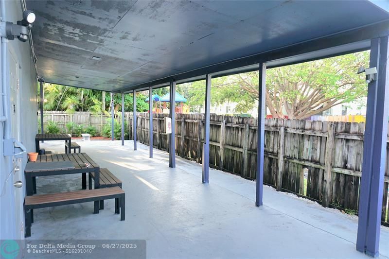 808 NW 19 St, Fort Lauderdale, FL 33311 Photo