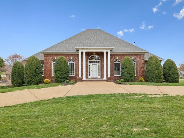 2108 Rodman Blvd, Gallatin, TN 37066