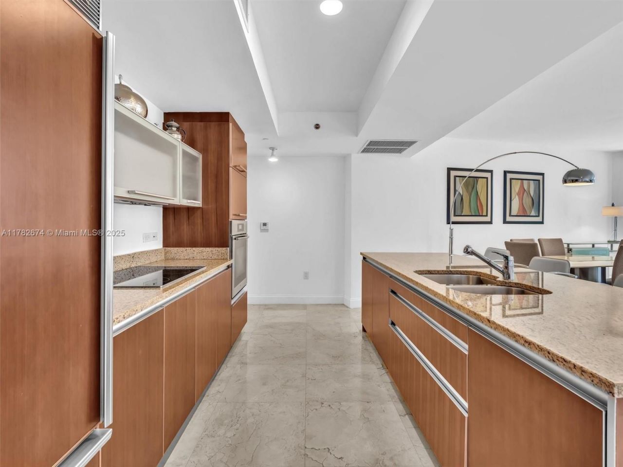 17201 Collins Ave, Unit 704, Sunny Isles Beach, FL 33160 Photo