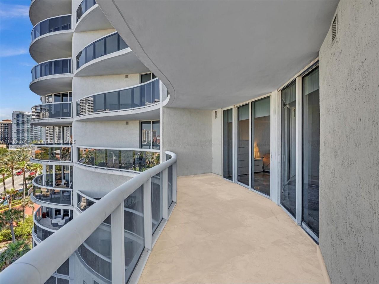 17201 Collins Ave, Unit 704, Sunny Isles Beach, FL 33160 Photo