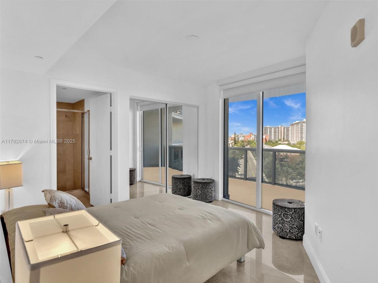 17201 Collins Ave, Unit 704, Sunny Isles Beach, FL 33160 Photo