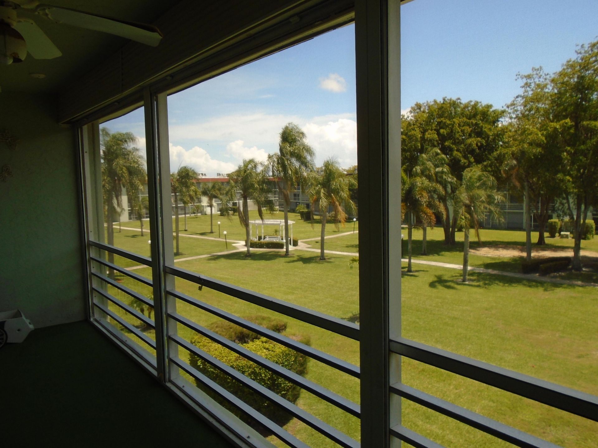 3300 Springdale Boulevard, Unit 316, Palm Springs, FL 33461 Photo