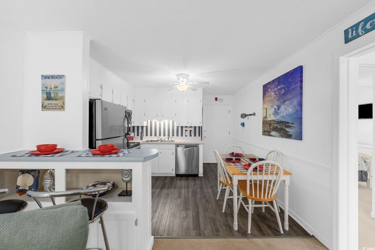 1919 Spring St. Photo 9