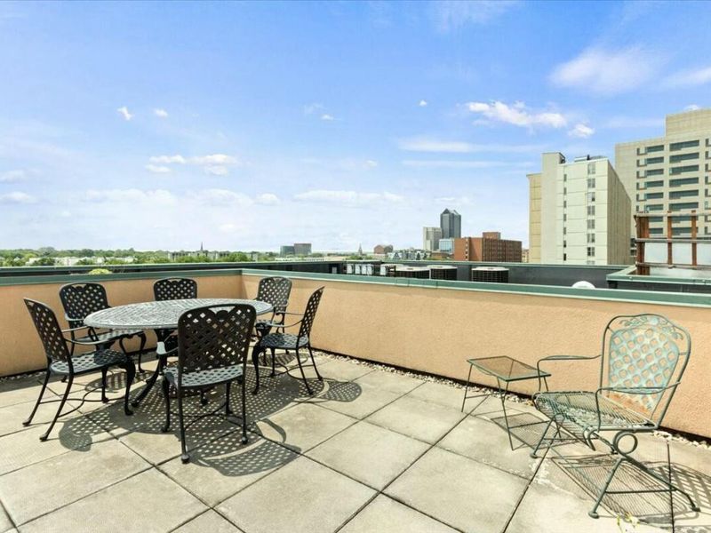 196 S Grant Avenue, Unit 307, Columbus, OH 43215 Photo 28