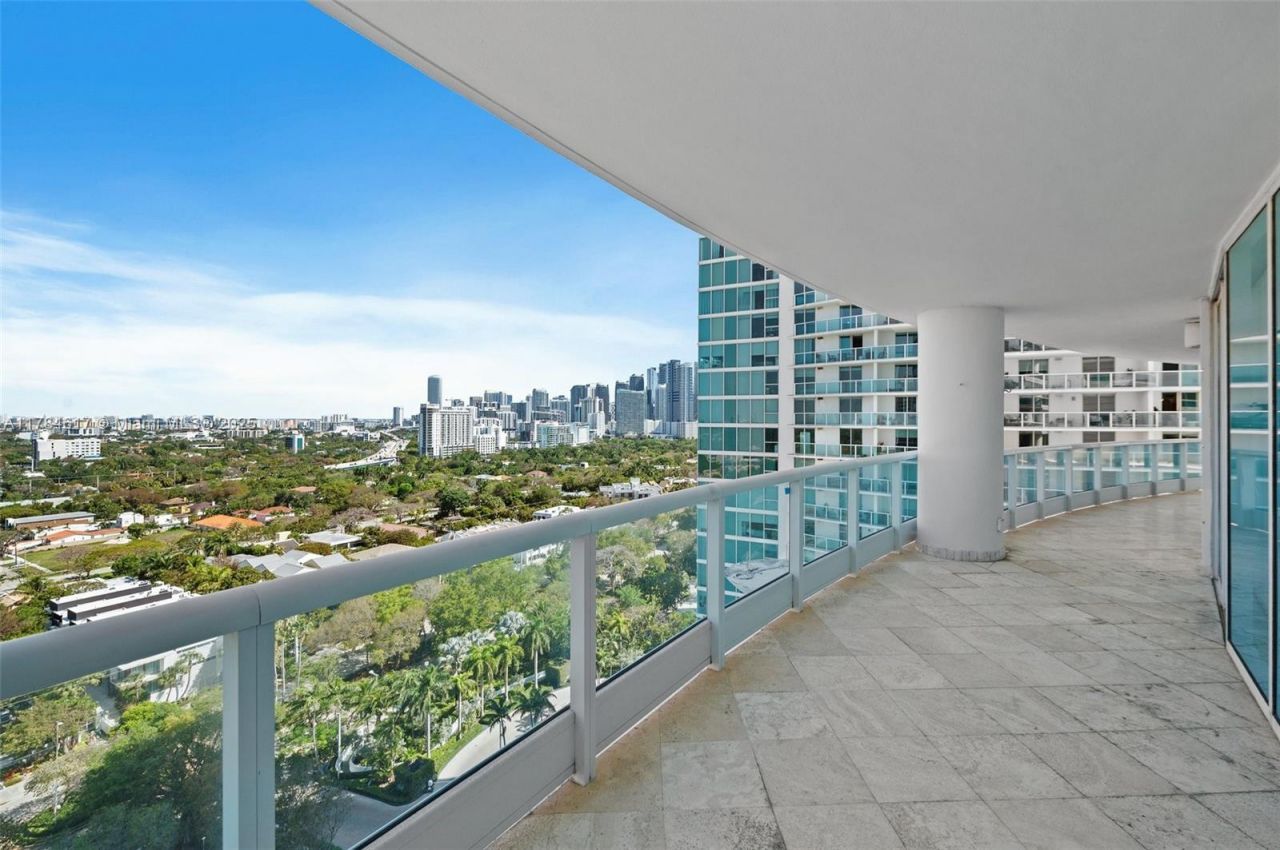 2127 Brickell Ave, Unit 2104, Miami, FL 33129 Photo