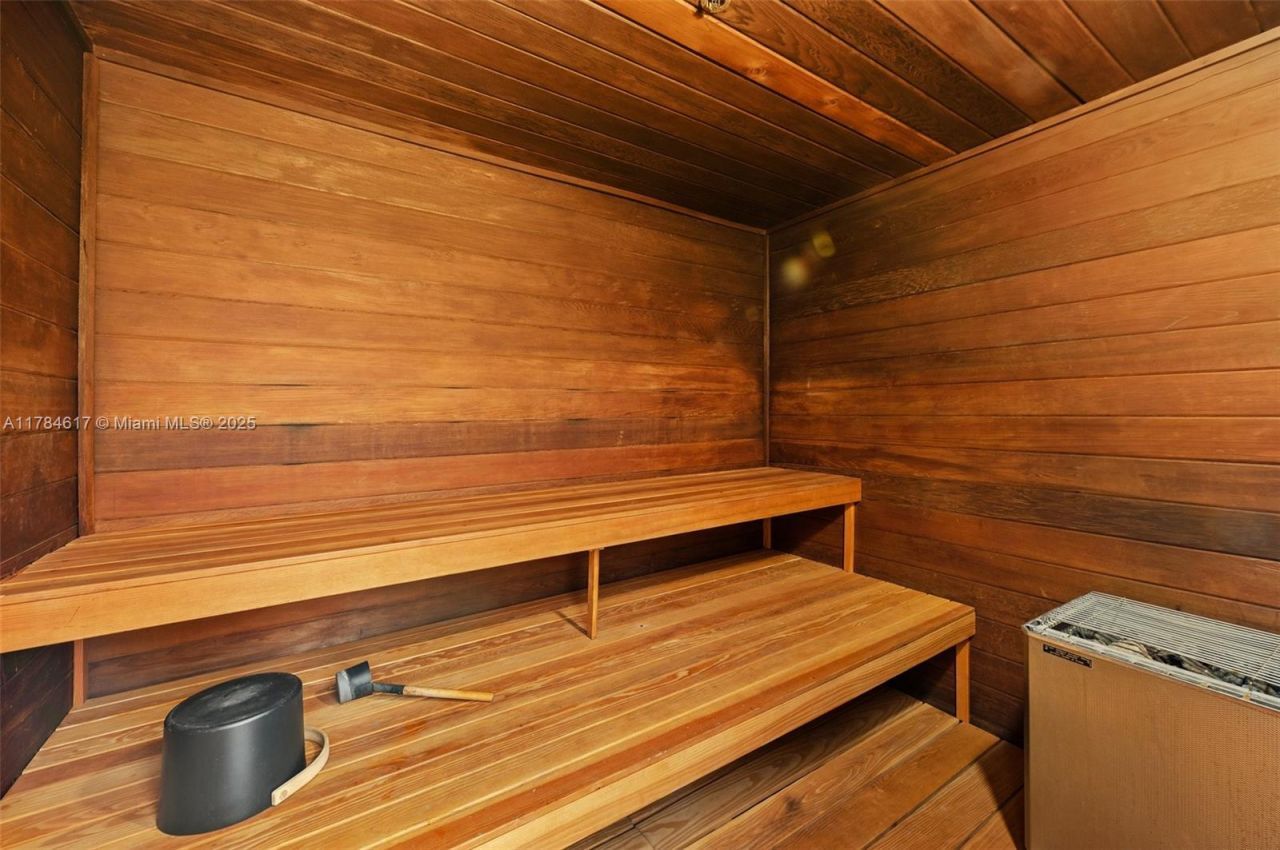 2127 Brickell Ave, Unit 2104, Miami, FL 33129 Photo