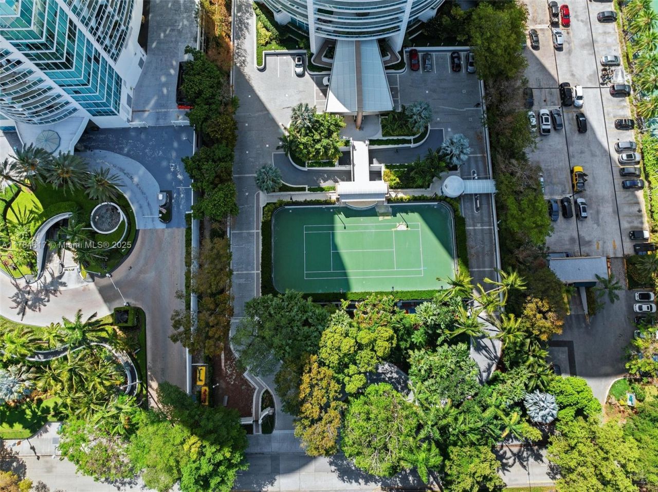 2127 Brickell Ave, Unit 2104, Miami, FL 33129 Photo