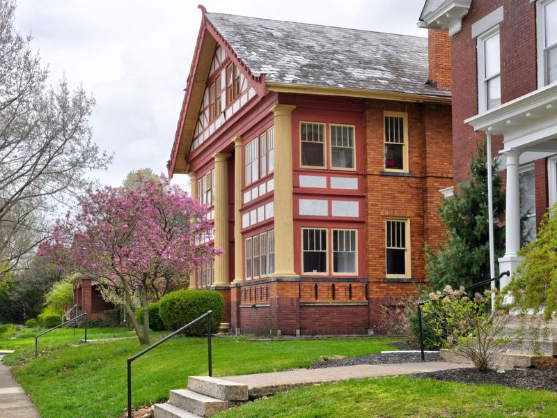 977 Bryden Road, Columbus, OH 43205 Photo 2