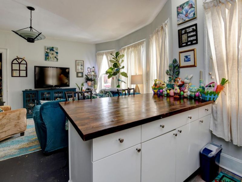 977 Bryden Road, Columbus, OH 43205 Photo 4