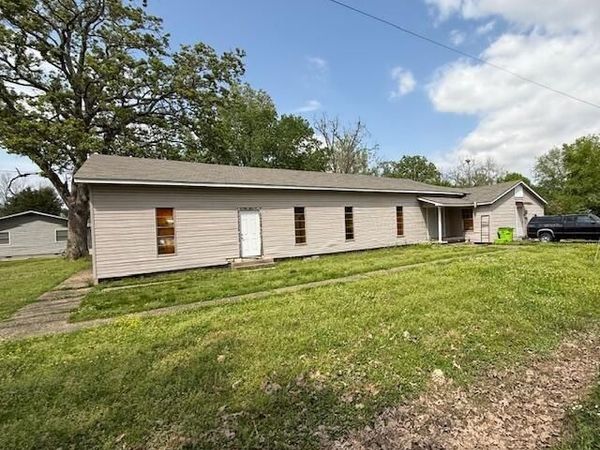 412 E 6Th St, Lonoke, AR 72086