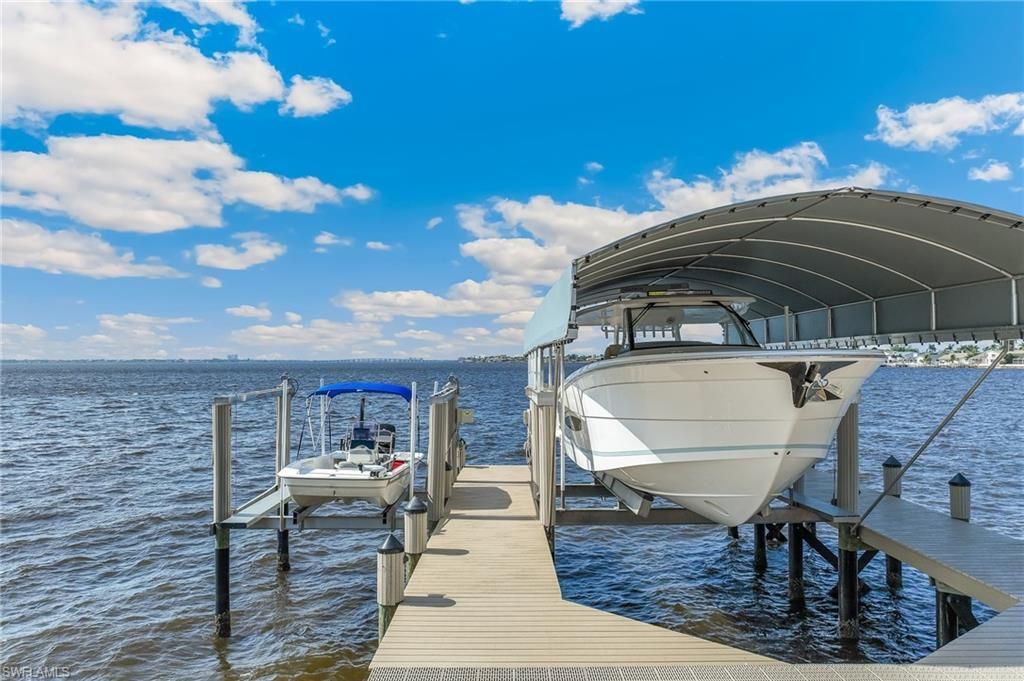 2286 SE 28th St, Cape Coral, FL 33904 Photo