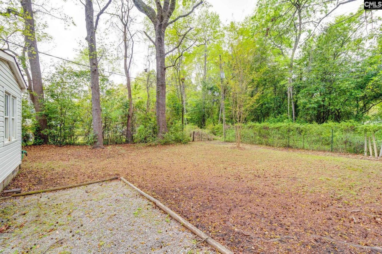 27 Rose Drive Photo 25