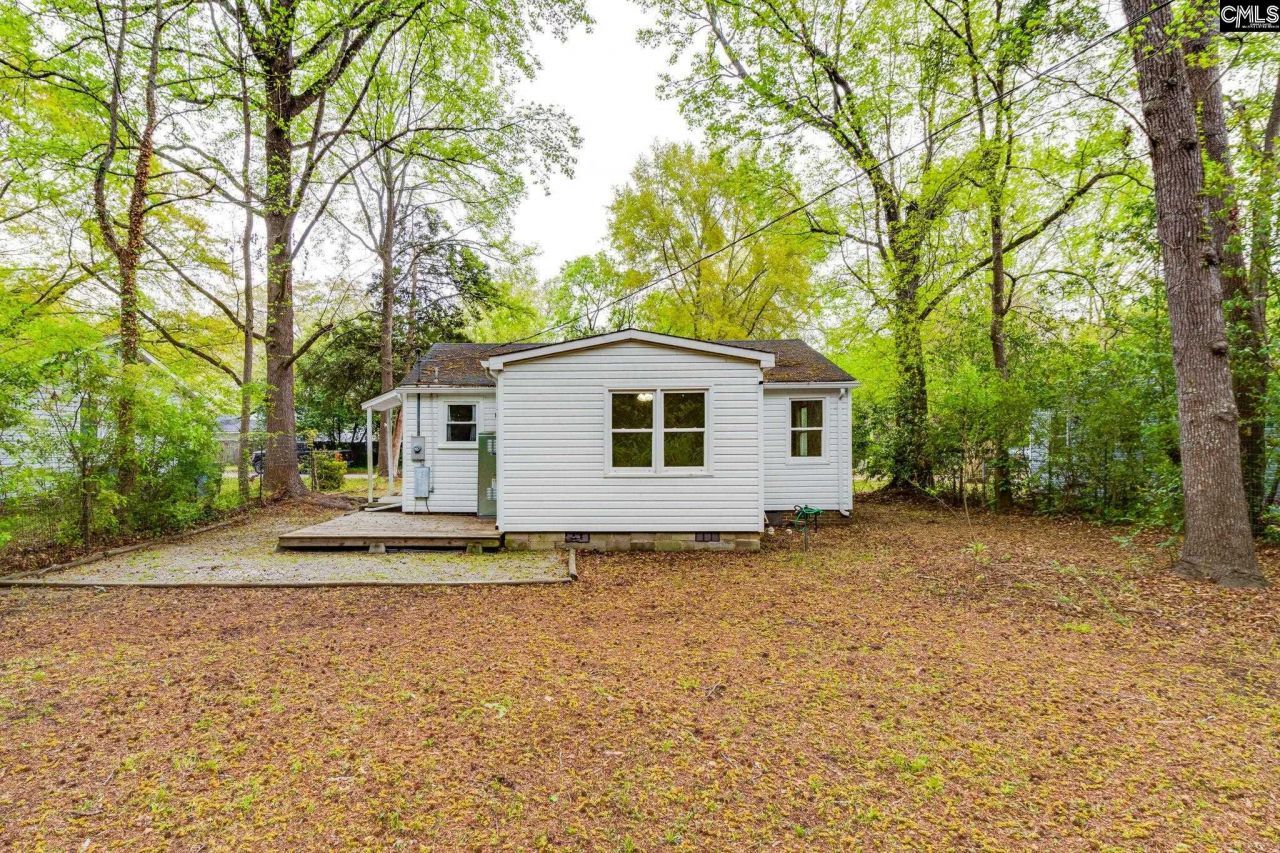 27 Rose Drive Photo 26