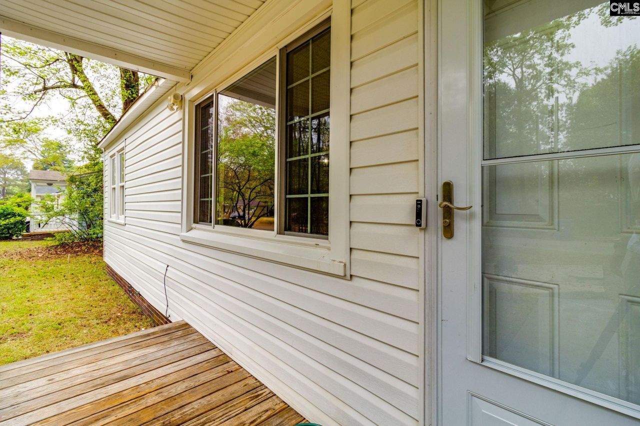 27 Rose Drive Photo 4