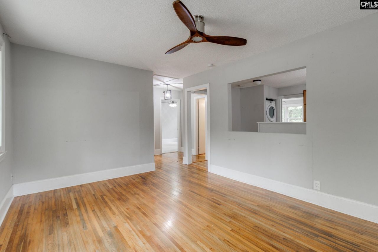 27 Rose Drive Photo 5