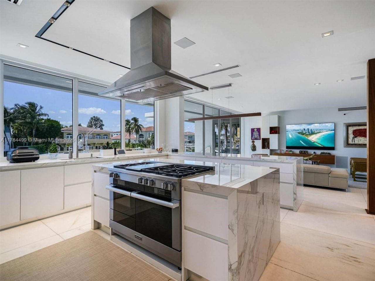 830 Lugo Ave, Coral Gables, FL 33156 Photo