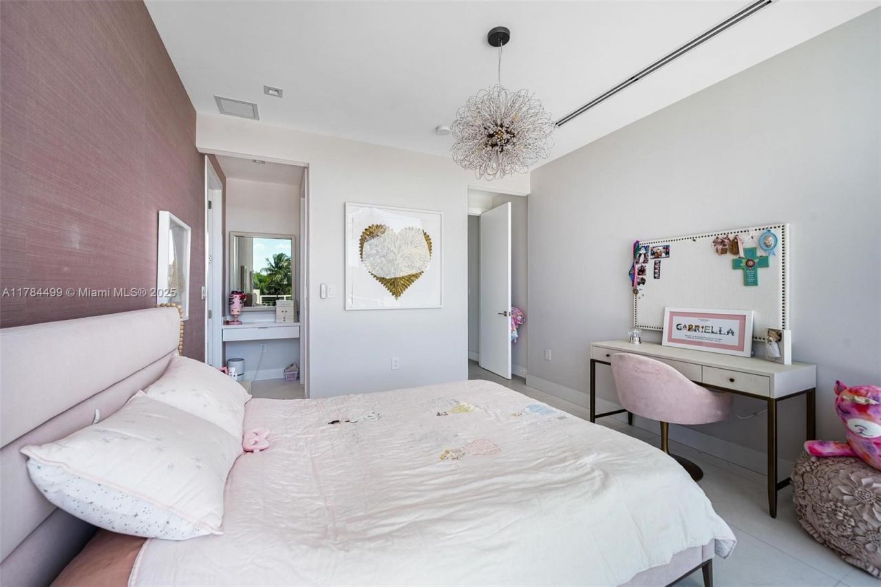 830 Lugo Ave, Coral Gables, FL 33156 Photo