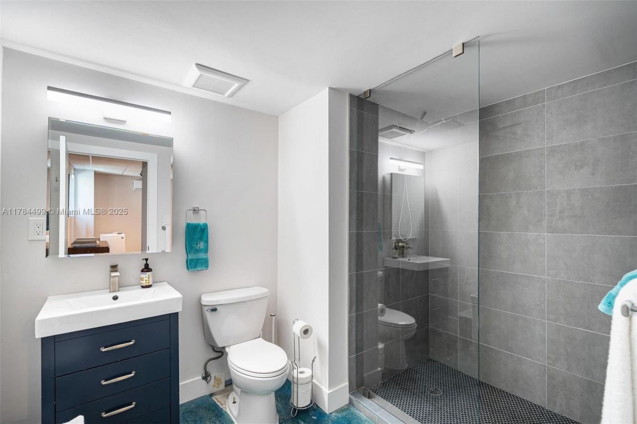 830 Lugo Ave, Coral Gables, FL 33156 Photo