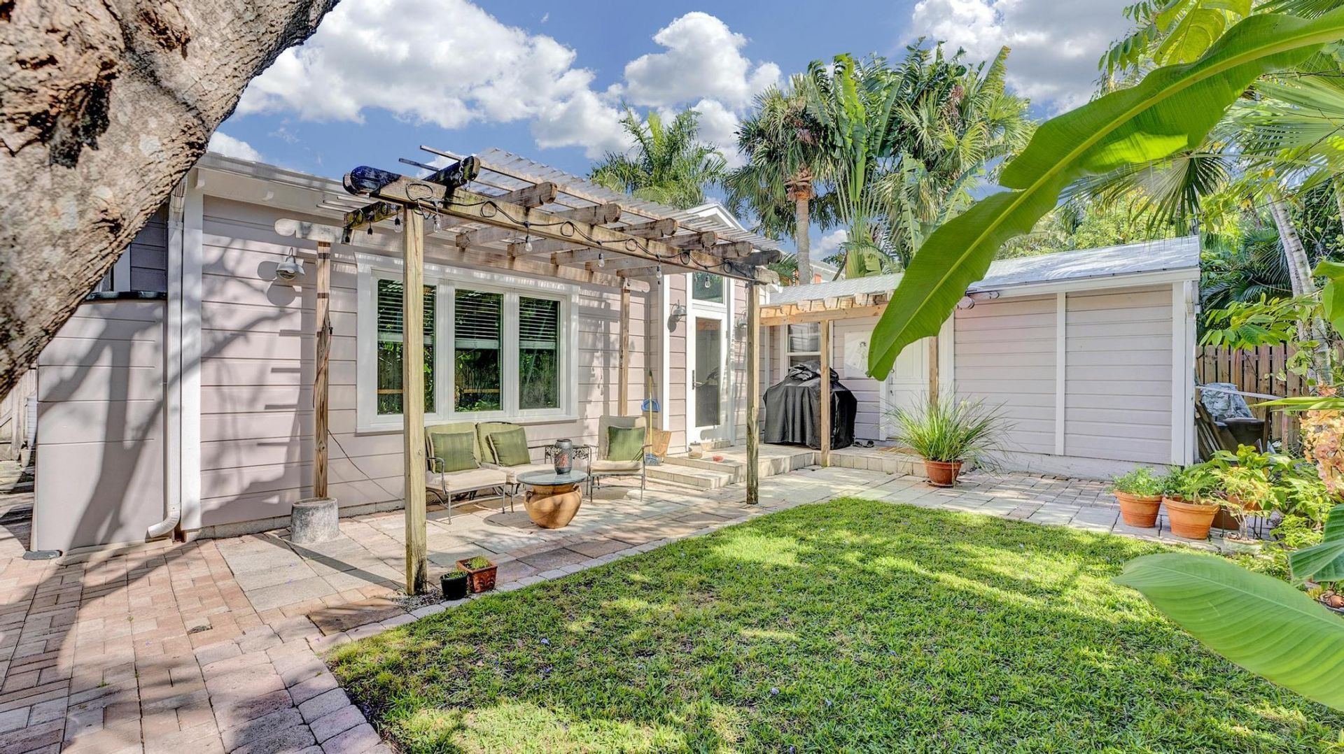 42 Palm Square, Delray Beach, FL 33483 Photo