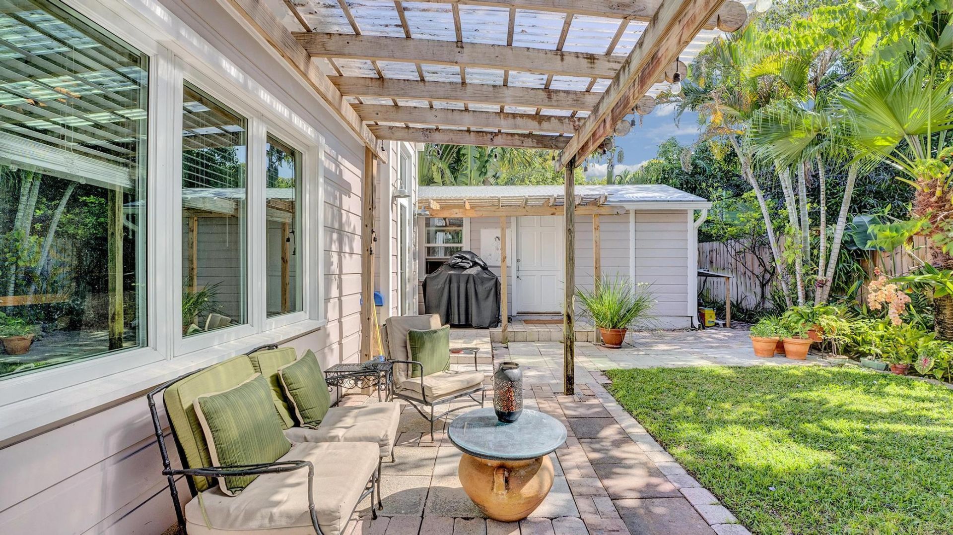 42 Palm Square, Delray Beach, FL 33483 Photo