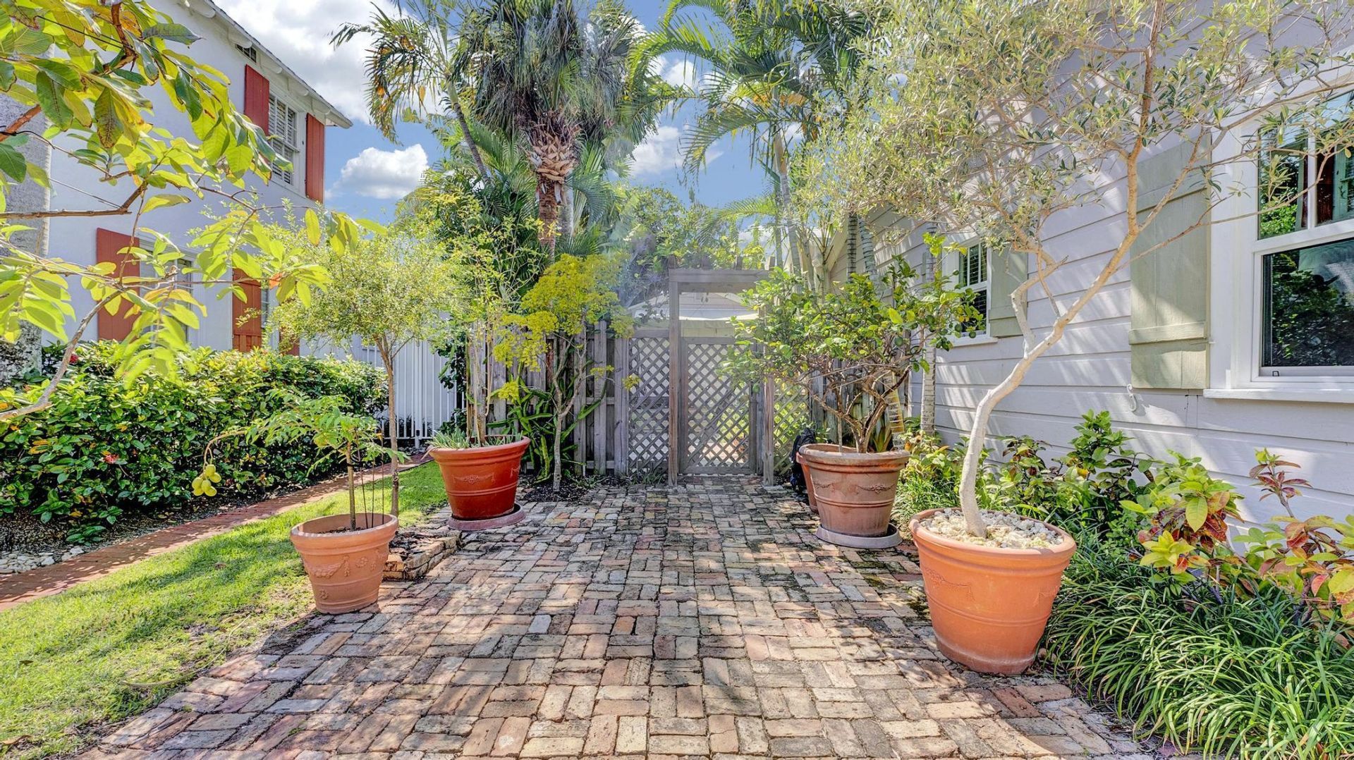 42 Palm Square, Delray Beach, FL 33483 Photo