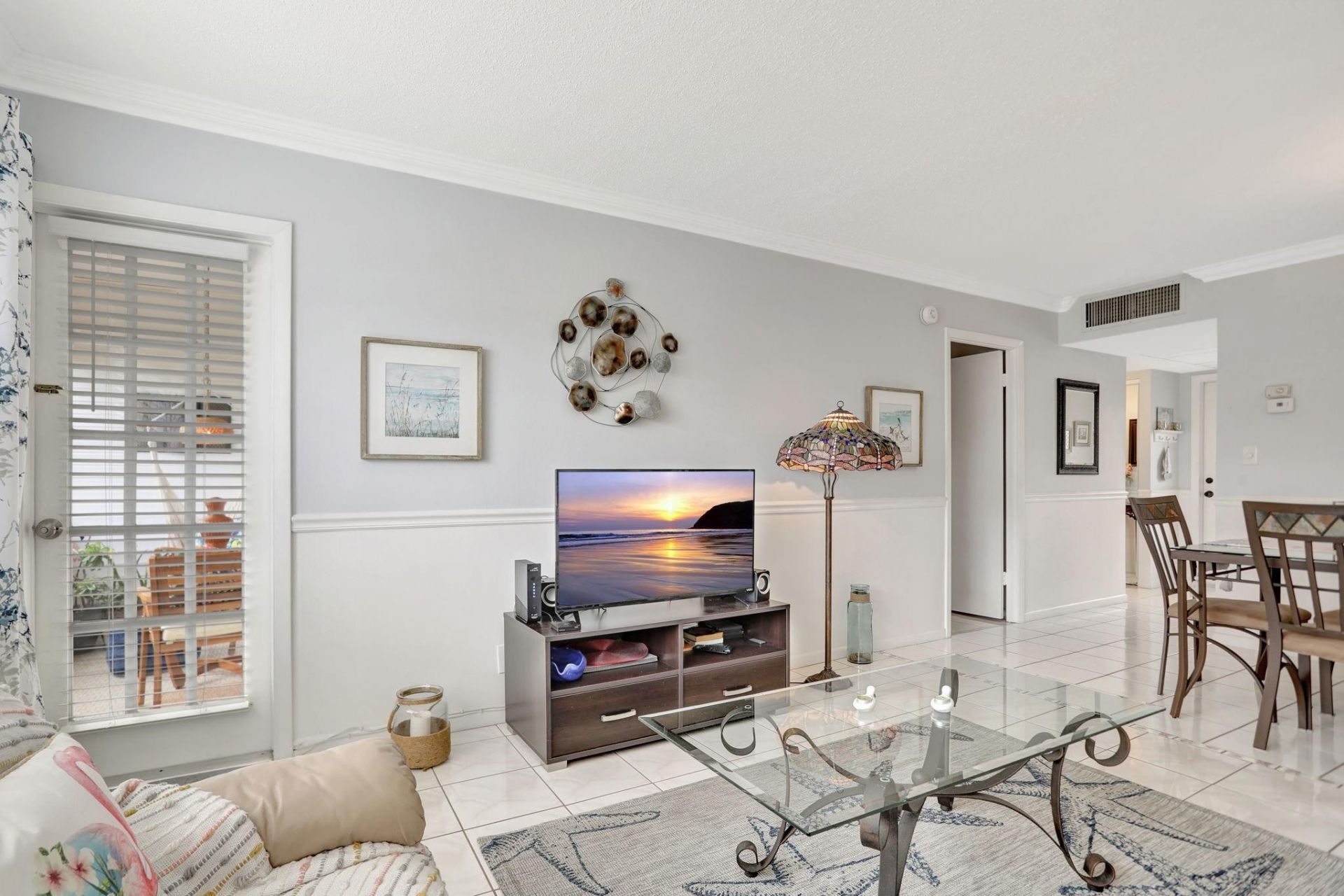 4451 NW 16th Street, Unit 208, Fort Lauderdale, FL 33313 Photo