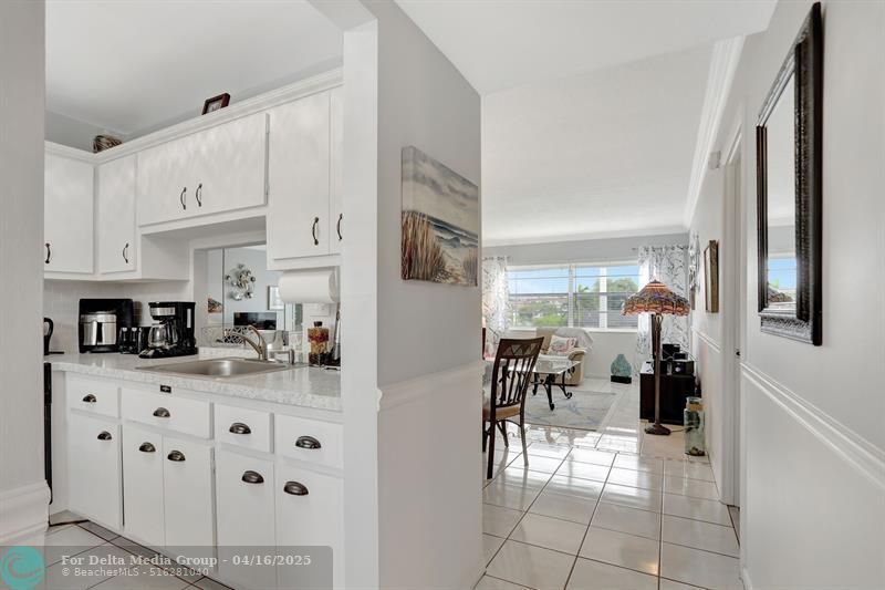 4451 NW 16th St, Unit 208, Fort Lauderdale, FL 33313 Photo