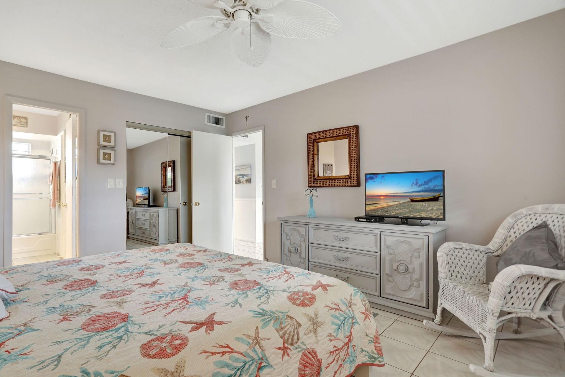 4451 NW 16th Street, Unit 208, Fort Lauderdale, FL 33313 Photo