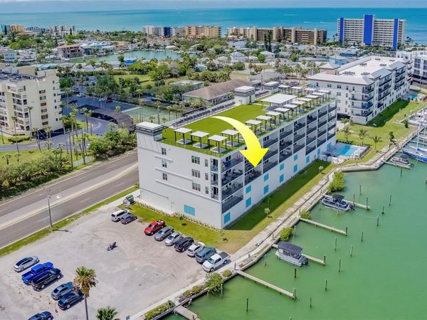 400 150TH AVENUE, Unit 301, MADEIRA BEACH, FL 33708