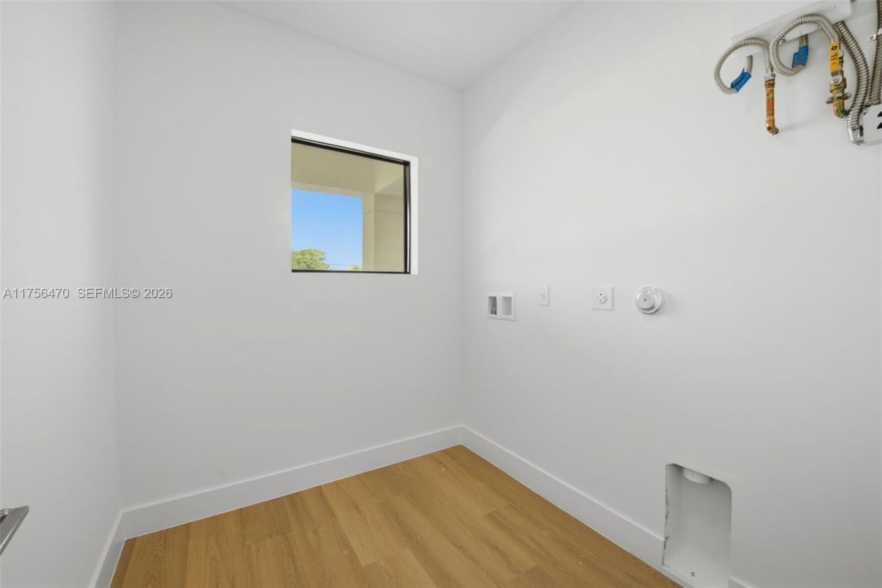 2725 SW 65th Ave, Miami, FL 33155 Photo