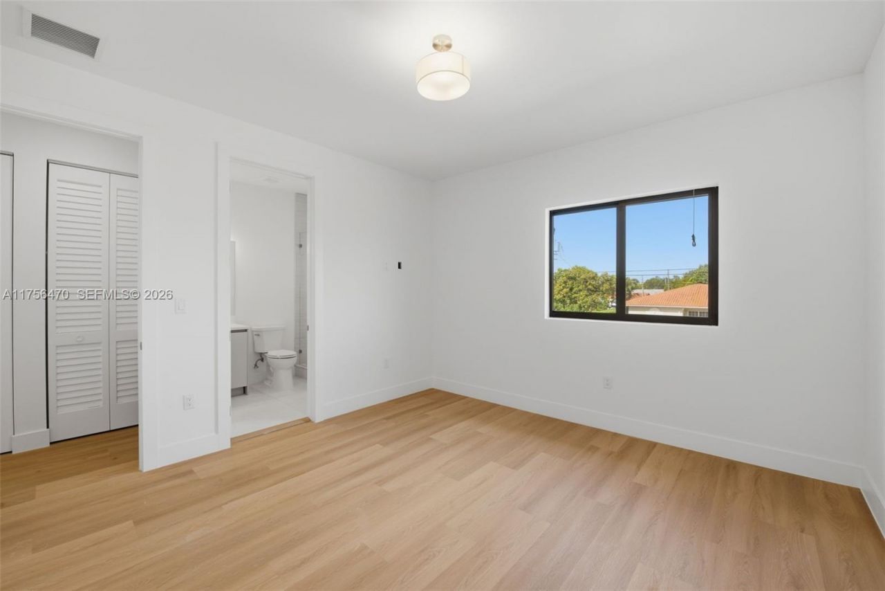 2725 SW 65th Ave, Miami, FL 33155 Photo