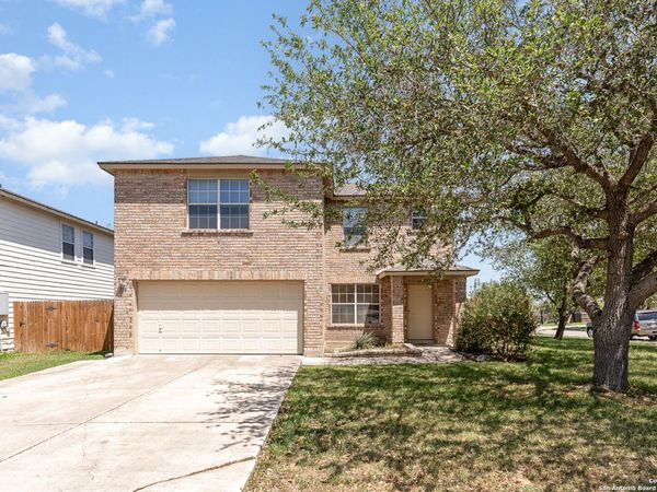 649 San Augustine Blvd, New Braunfels, TX 78132