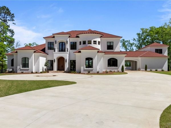 14946 Edgewater Drive, Northport, AL 35475