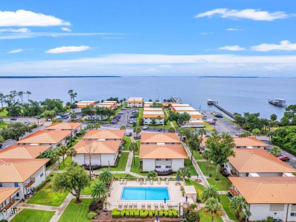 2100 W Beach Drive, Unit P202, Panama City, FL 32401