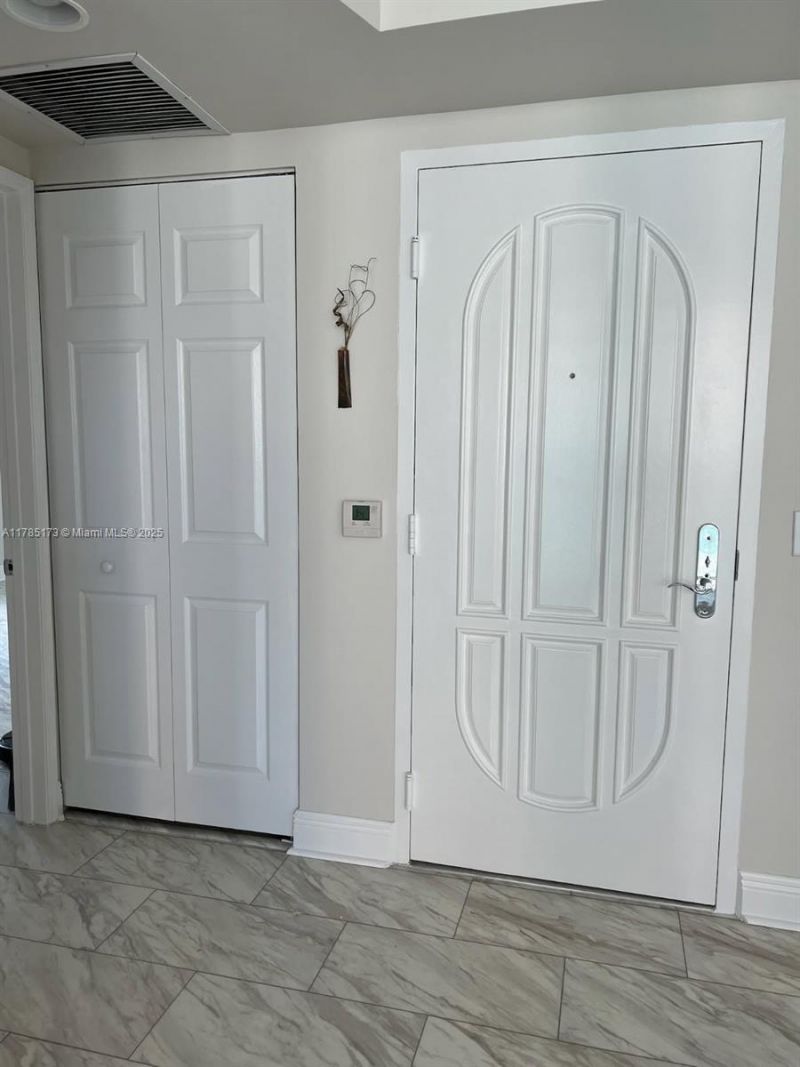 3370 Hidden Bay Dr, Unit 610, Aventura, FL 33180 Photo