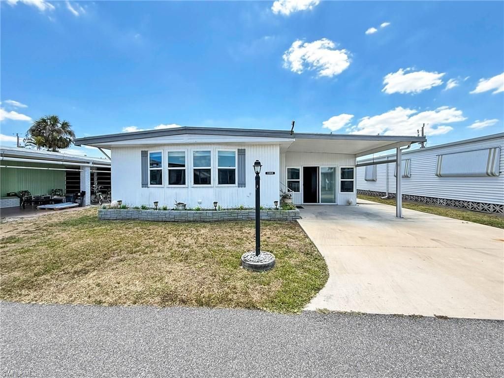 3388 Rainbow Ln, North Fort Myers, FL 33903 Photo