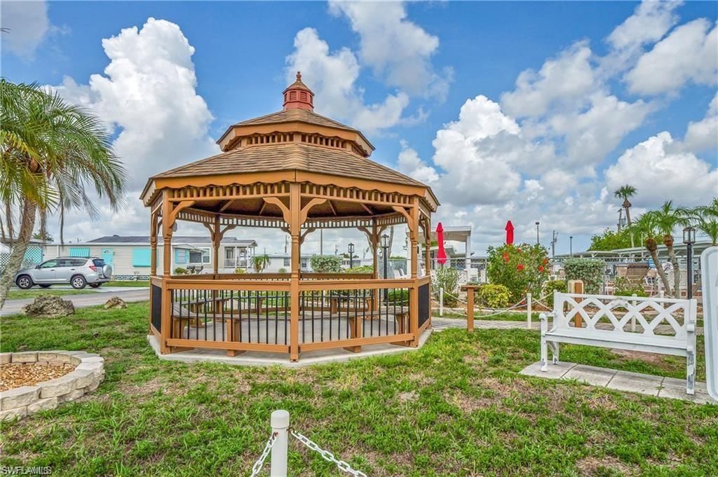 3388 Rainbow Ln, North Fort Myers, FL 33903 Photo