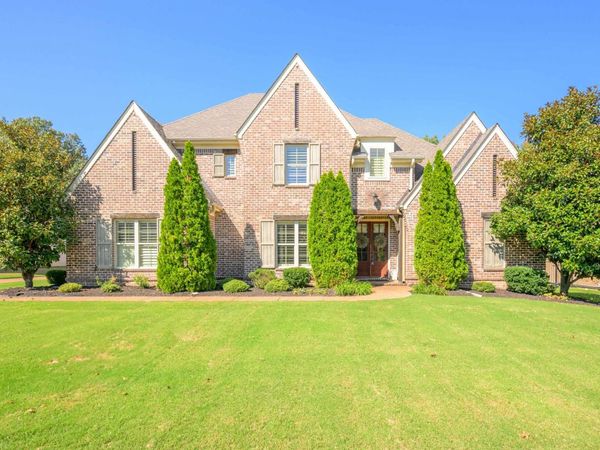 145 SAUNDERS CREEK CIR, Rossville, TN 38066