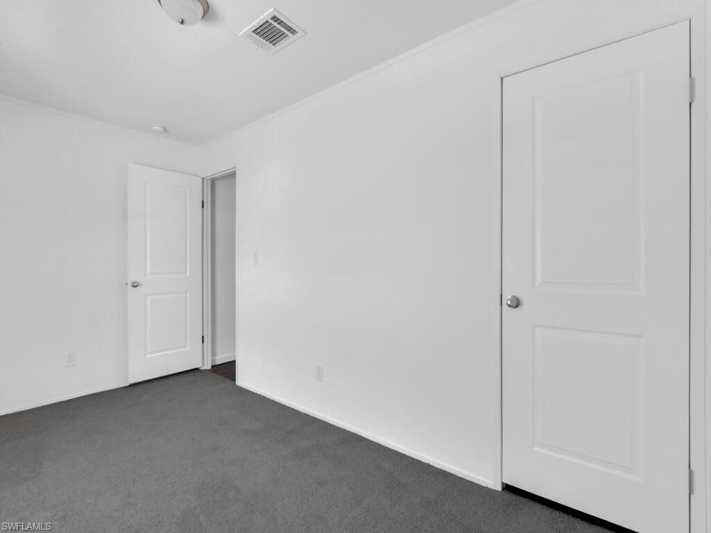 21190 Cypress Park Cir, Estero, FL 33928 Photo