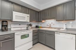 5600 North Ocean Blvd. photo 4