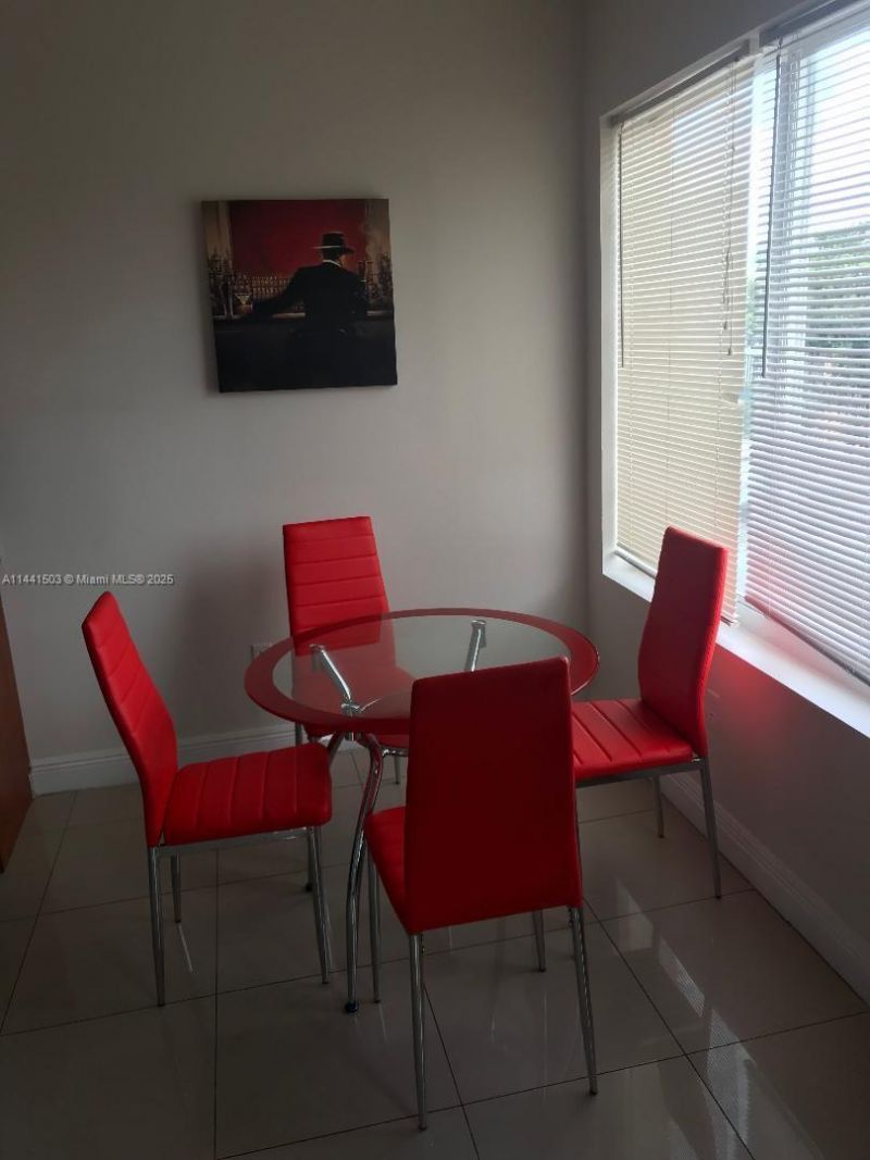 440 SW 5th Ave, Miami, FL 33130 Photo