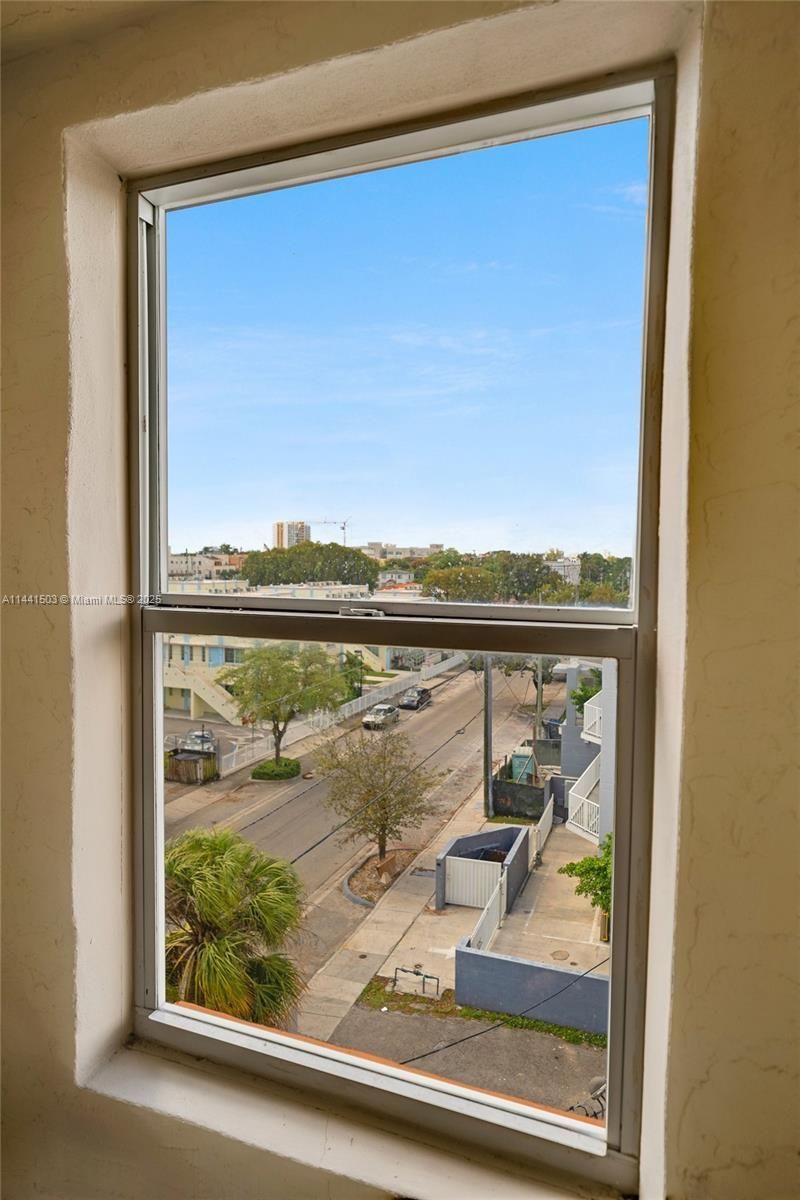 440 SW 5th Ave, Miami, FL 33130 Photo