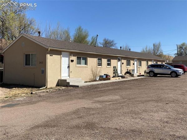 2413 E St Vrain Street, Colorado Springs, CO 80909