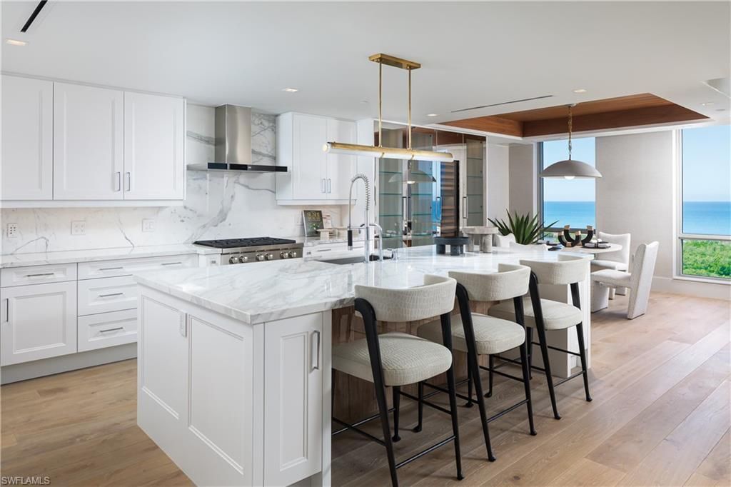 6897 Grenadier Blvd, Unit 1602, Naples, FL 34108 Photo