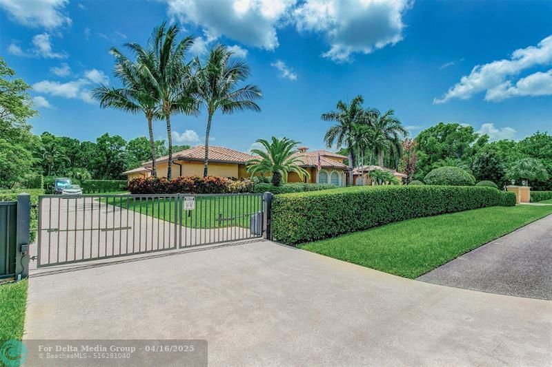7170 155th Place, Palm Beach Gardens, FL 33418 Photo