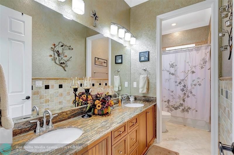 7170 155th Place, Palm Beach Gardens, FL 33418 Photo