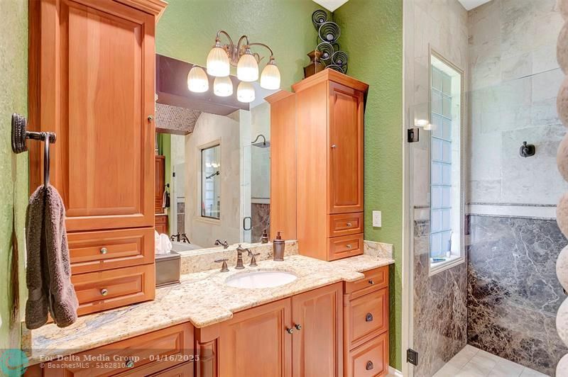 7170 155th Place, Palm Beach Gardens, FL 33418 Photo